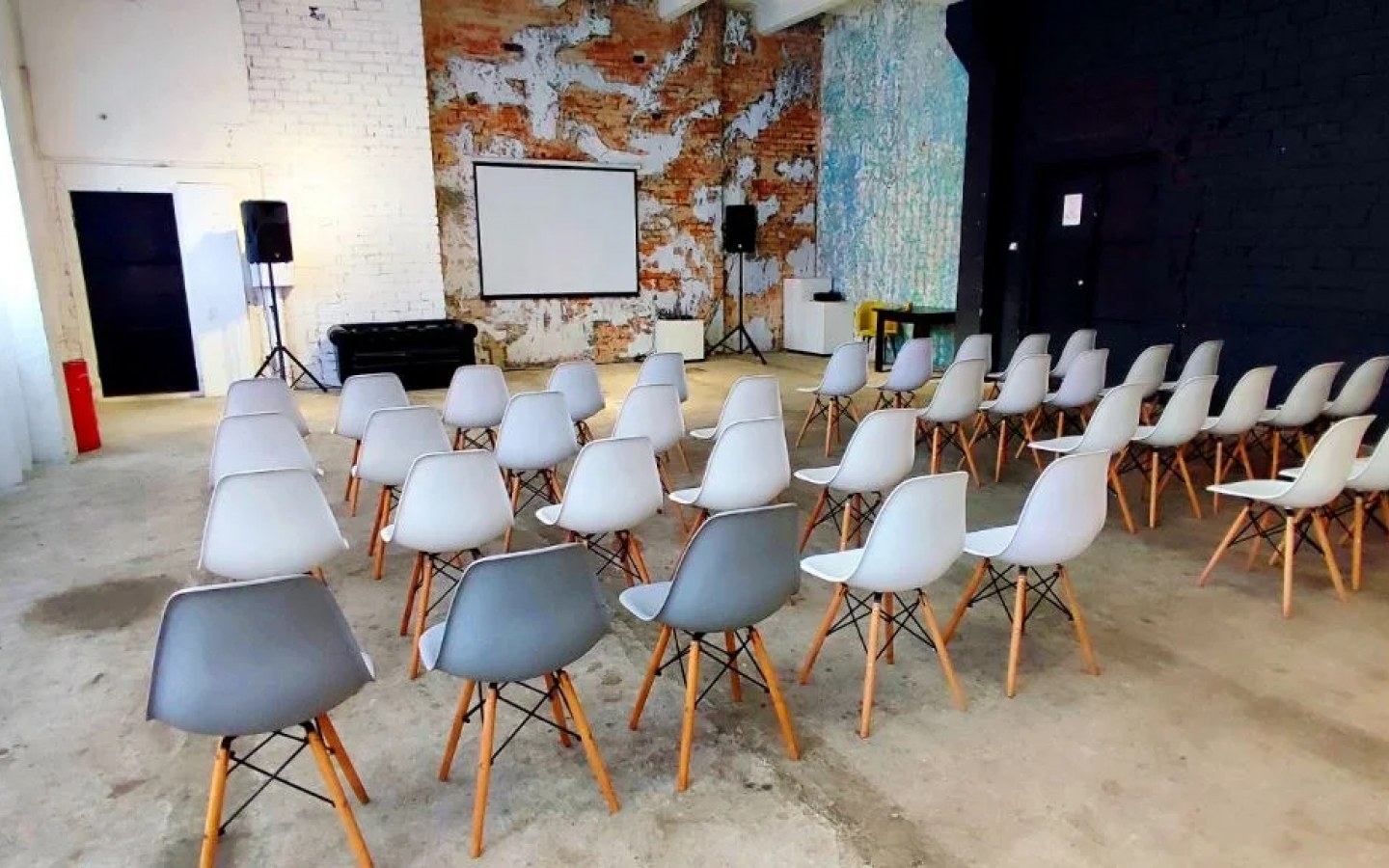 Пространство в Минске для мероприятий "Art Zone"